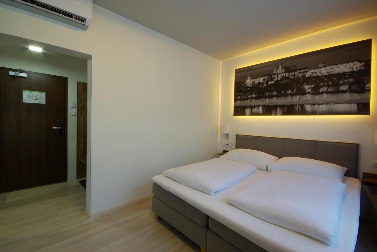 Hotel Adeba Praga